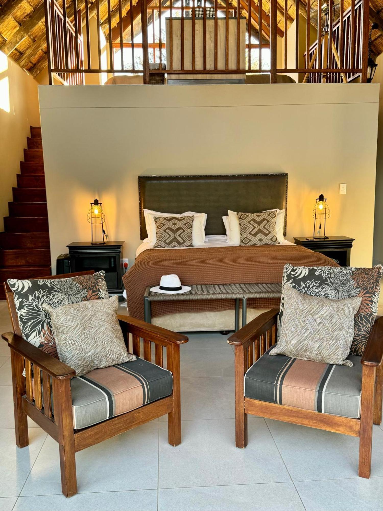 Pangolin Game Lodge - Self Catering, Incl 2 Game Drives Per Day Matlhagame Exterior photo